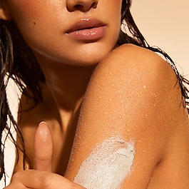 KP Body Scrub with 10% AHA, Fresh Peach - Scrub corpo con AHA, pesca fresca